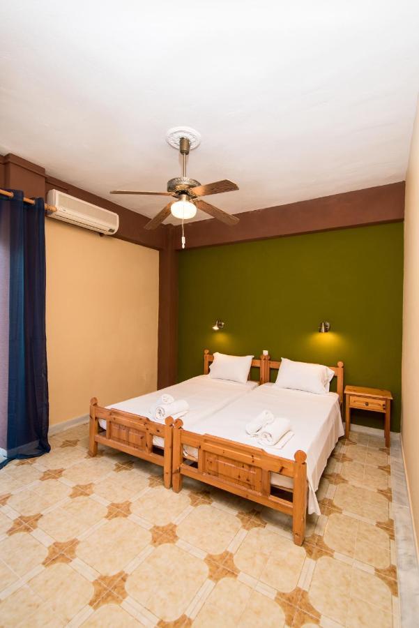 Southgate Apartments Agios Georgios  Luaran gambar