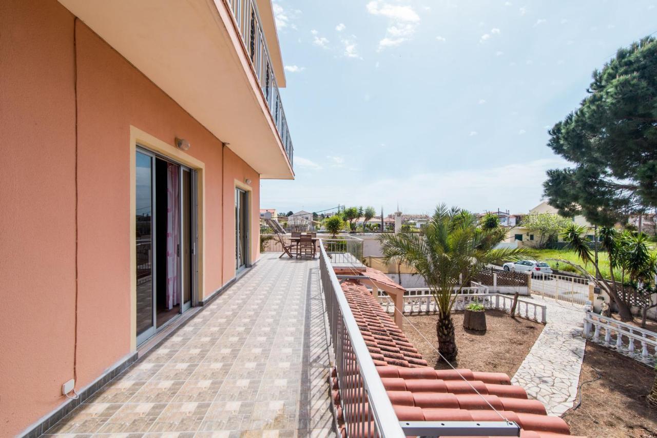 Southgate Apartments Agios Georgios  Luaran gambar